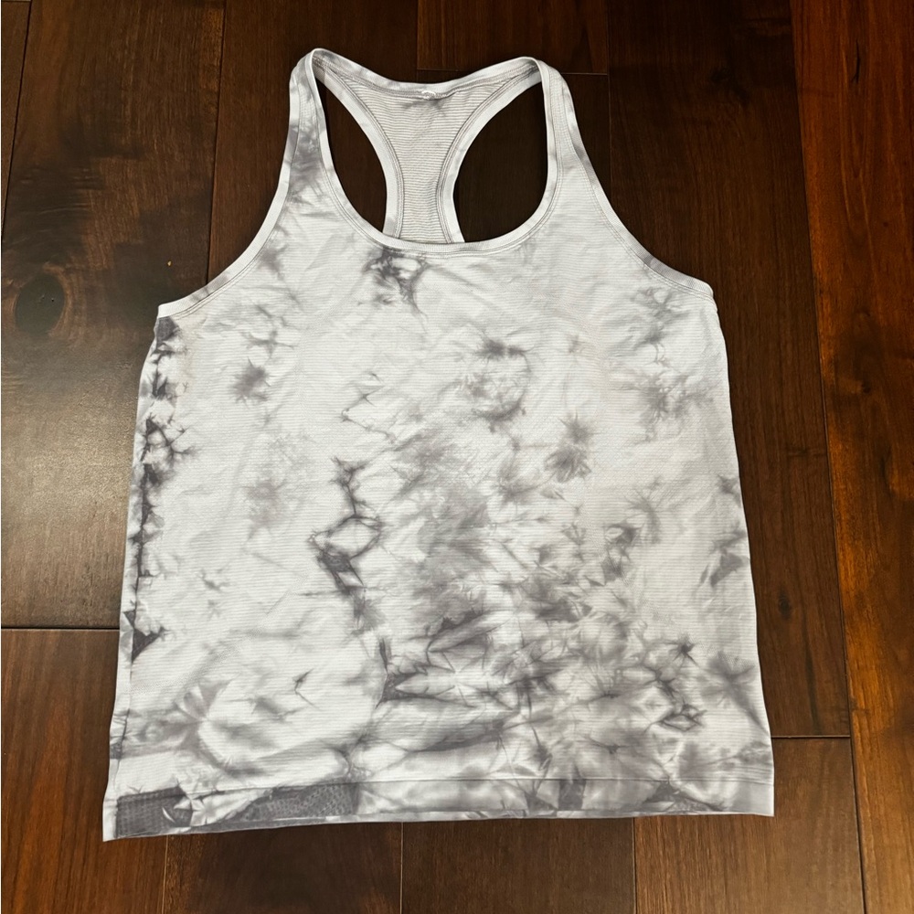 Women’s Lulu Lemon size 14 Racerback workout tank tie dye
